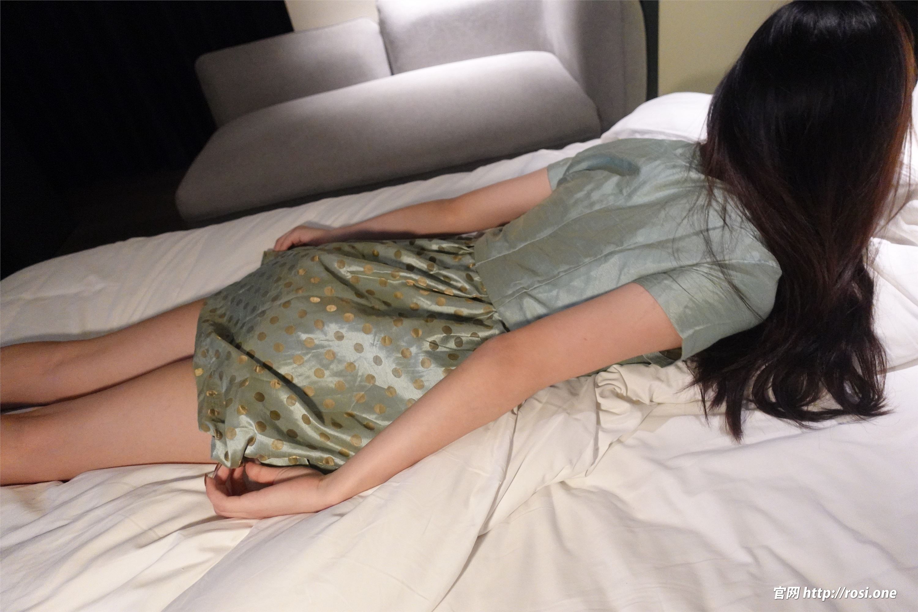 ROSI写真 2022.01.26 NO.3705